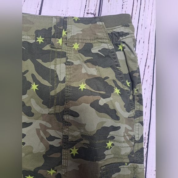 Style & Co Zig Zago Cargo Shorts-18 - Picture 5 of 8